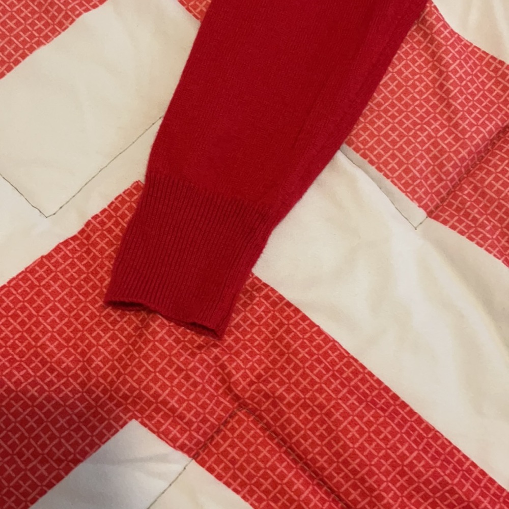 Red Sweater - Picture 4 of 5
